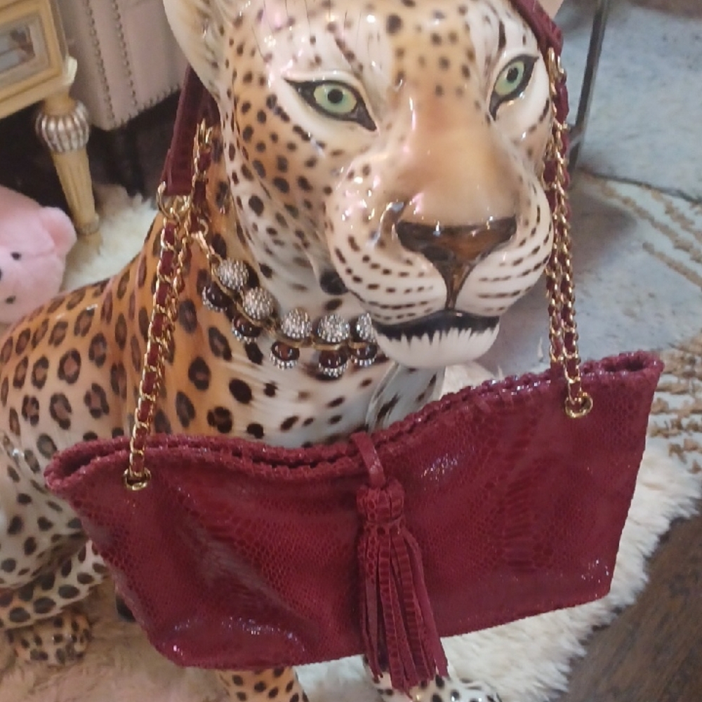 AUTHENTIC BUCCO Burgundy Patent Leather Python Tassel Shoulder Crossbody Bag 🎄